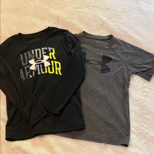 (2) Under Armour Kids Long Sleeve and Short Sleeve Shirt Set - Black and Gray